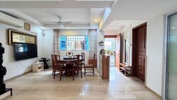 Blk 337 Jurong East Avenue 1 (Jurong East), HDB Executive #605955771